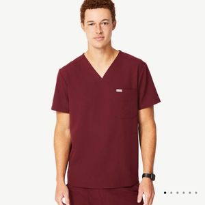 EUC Men's Figs Burgundy Scrubs Top